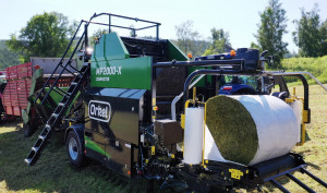 Orkel MP2000-X compactor baling chopped grass, one of the many materials that can be baled.